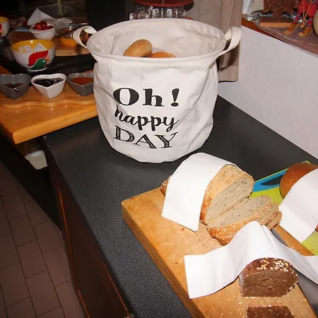 Πανσιόν Heino 3*