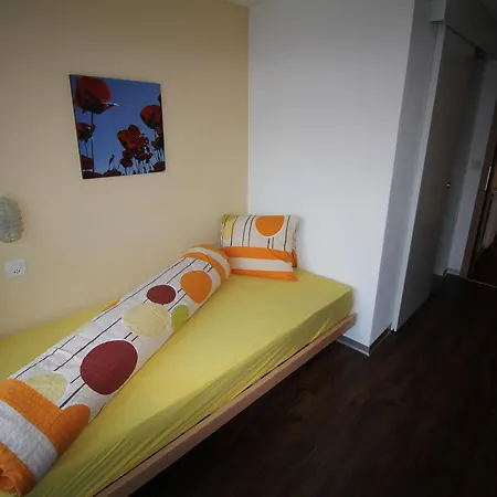 Πανσιόν Heino Saas-Grund